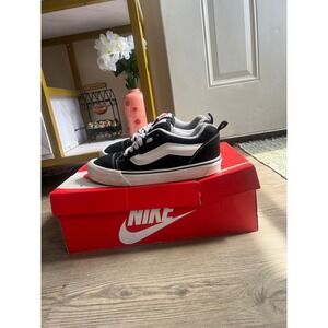 Vans Knu Skool Men's Black White VN0009QC6BT Size 8.5 Men - 10 W